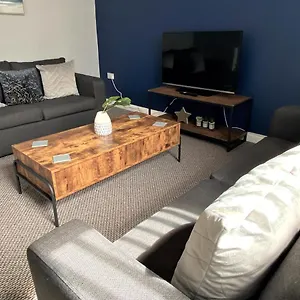 Sleepover 5 Free Parking Sleeps 6 Apartment