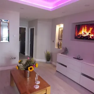 Eden Sasco Apartment
