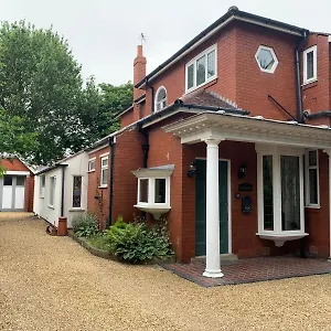 Abode - Southlands Holiday home